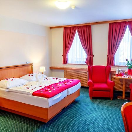 Hotel Slovan Jeseník Kültér fotó