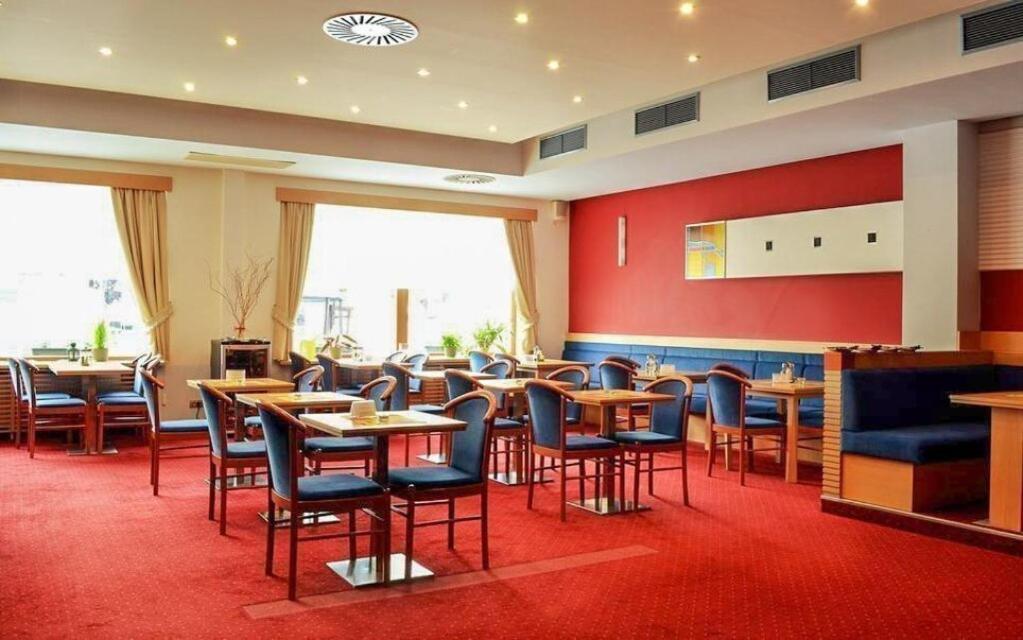 Hotel Slovan Jeseník Kültér fotó