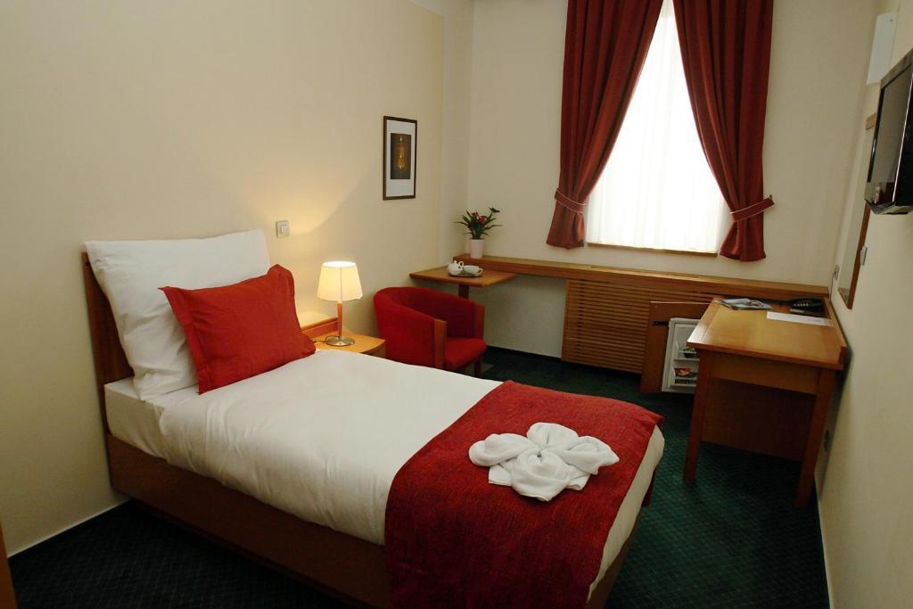 Hotel Slovan Jeseník Szoba fotó