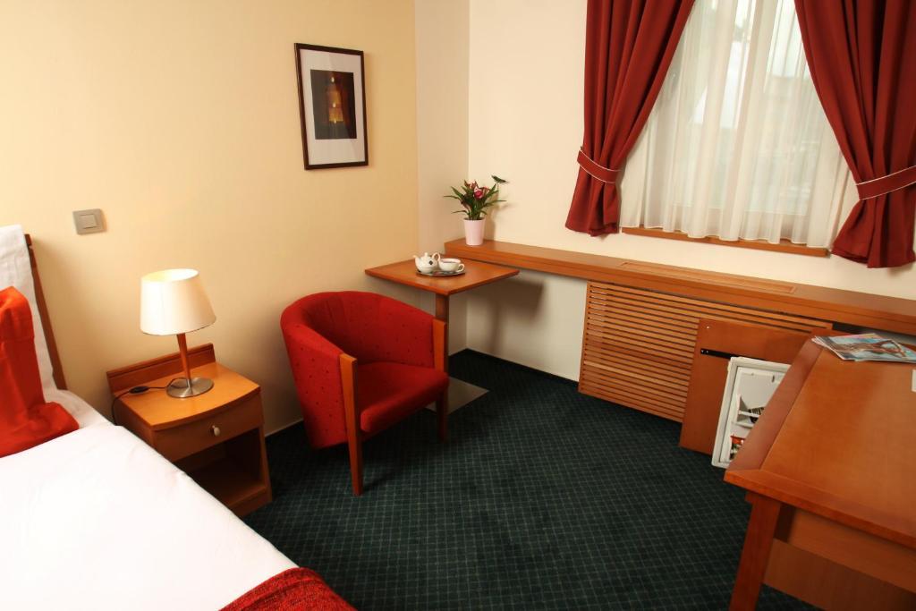 Hotel Slovan Jeseník Szoba fotó